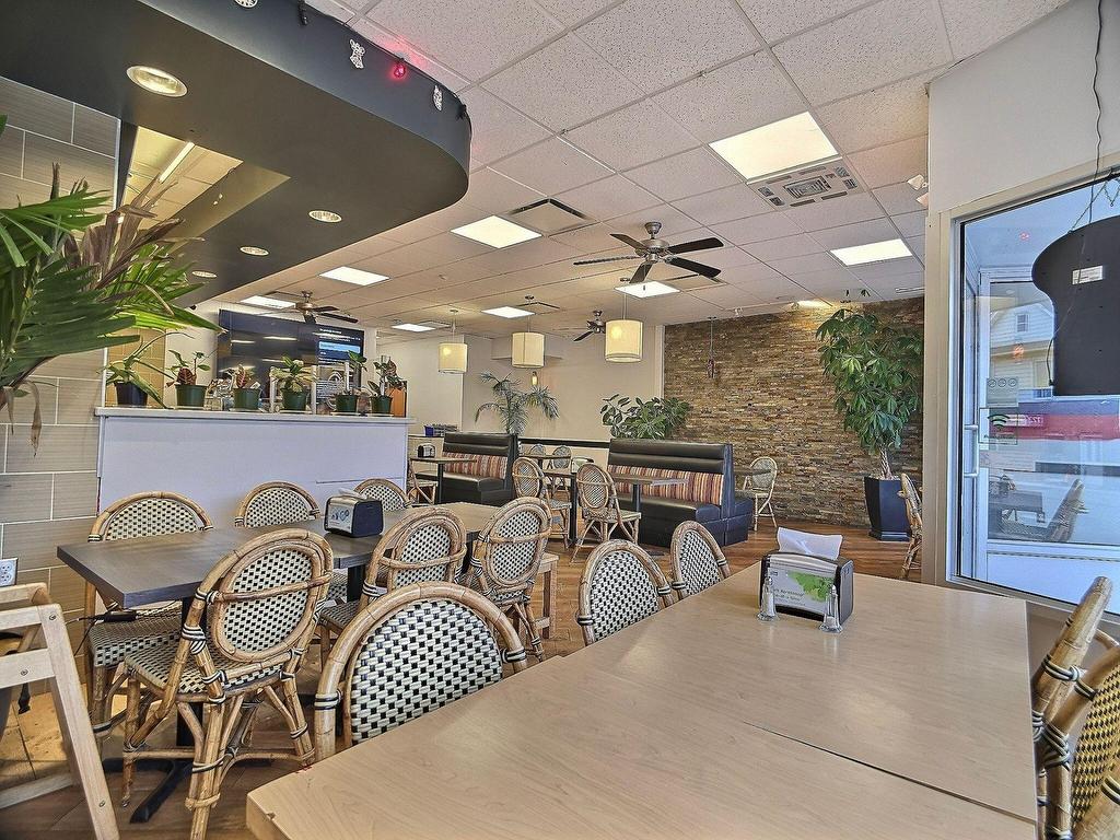 









177


Boul. St-Joseph

,
Gatineau (Hull),




QC
J8Y2Y6

