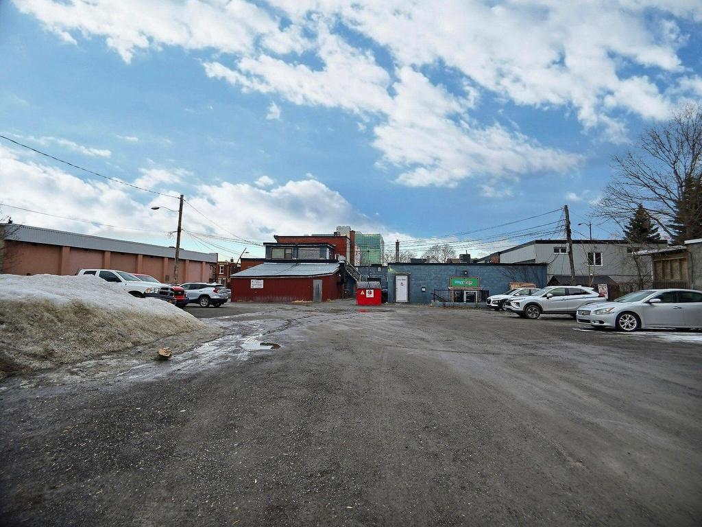 









177


Boul. St-Joseph

,
Gatineau (Hull),




QC
J8Y2Y6

