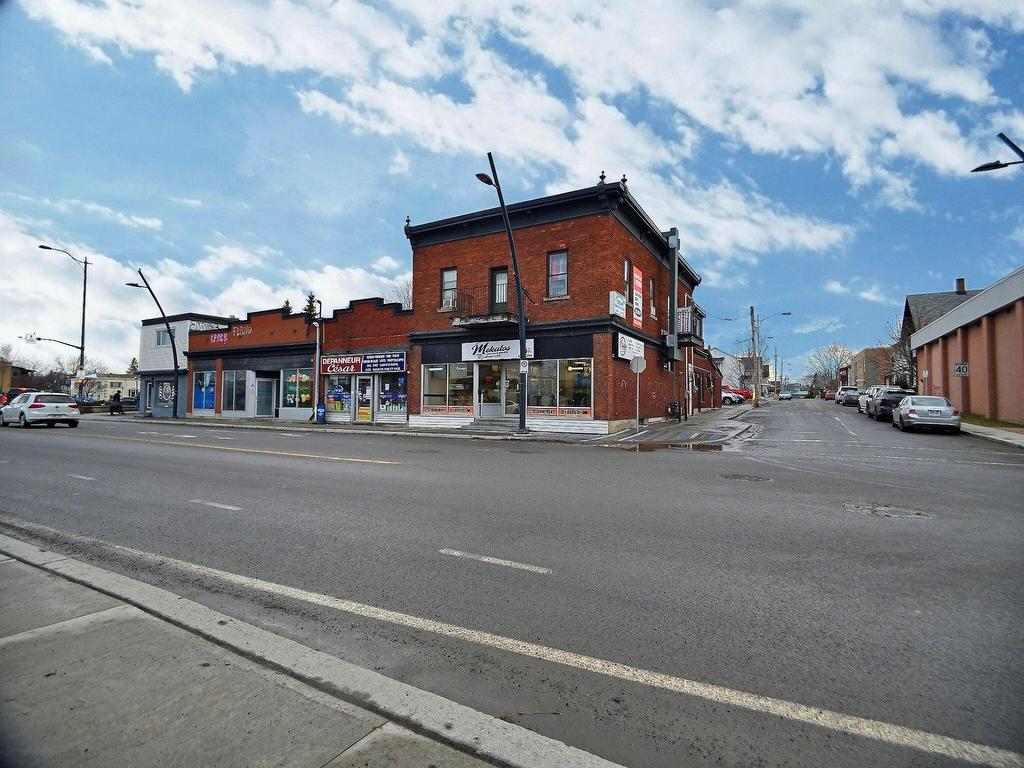 









177


Boul. St-Joseph

,
Gatineau (Hull),




QC
J8Y2Y6

