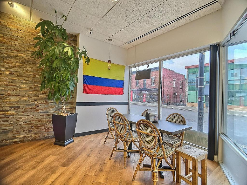 









177


Boul. St-Joseph

,
Gatineau (Hull),




QC
J8Y2Y6

