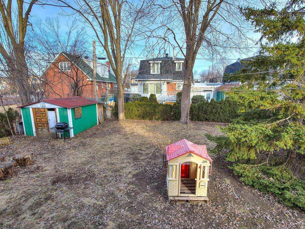 









2341


Rue Lavallée

,
Montréal (Ahuntsic-Cartierville),




QC
H3M1N9

