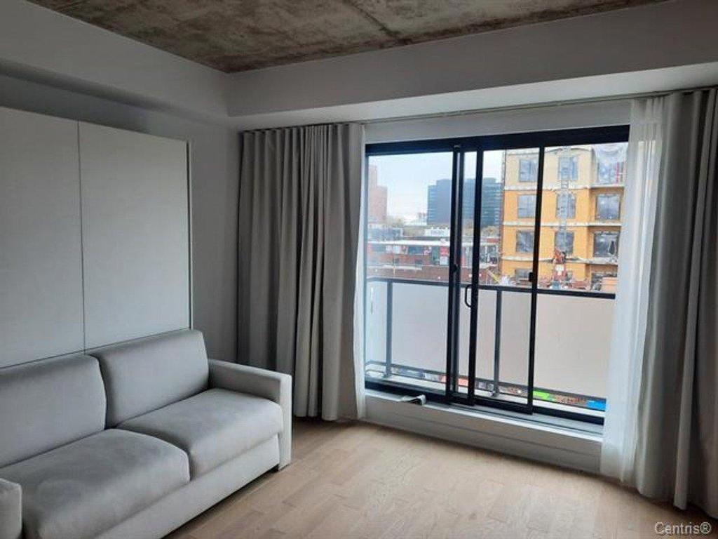 









2660


Rue Ontario E.

, 409,
Montréal (Ville-Marie),




QC
H2K4K4

