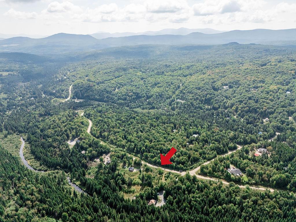 









128


Ch. du Corbeau

,
Notre-Dame-des-Bois,







QC
J0B2E0

