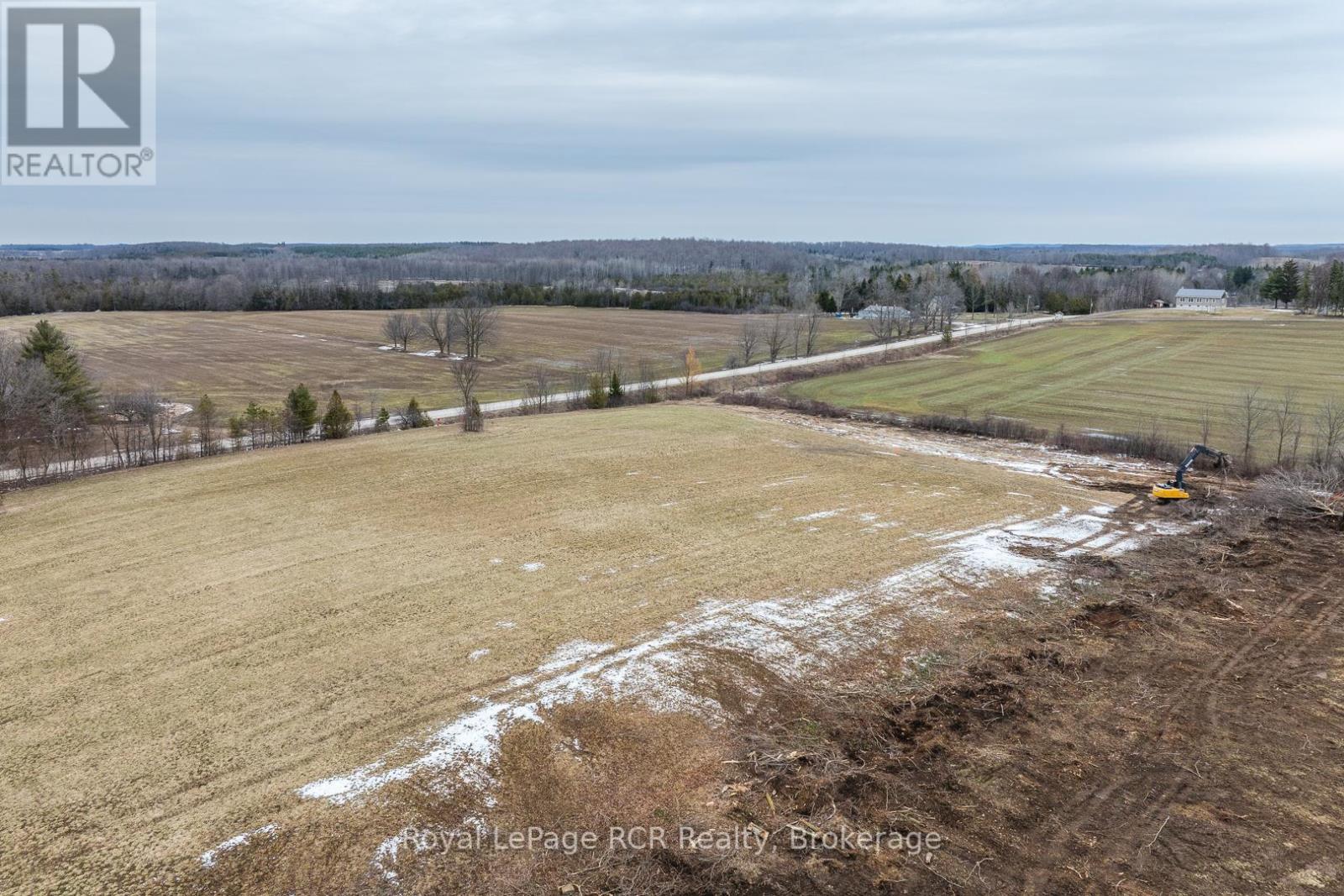 












521106 12 NDR (EAST SIDE) CONCESSION

,
West Grey,







Ontario
N0G1S0


