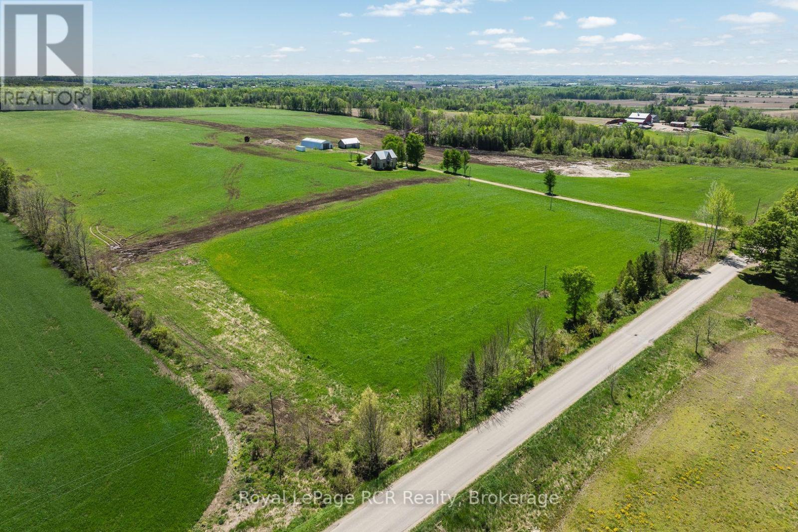 












521106 12 NDR (EAST SIDE) CONCESSION

,
West Grey,







Ontario
N0G1S0

