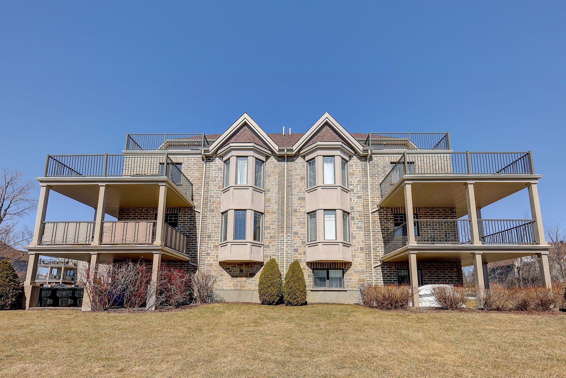 









65


Rue du Sanctuaire

, 4,
Sainte-Julie,




QC
J3E0B1

