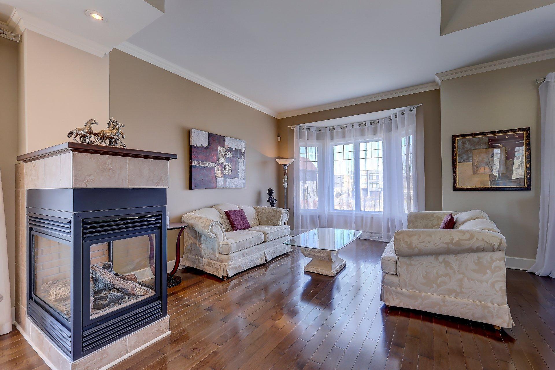 









65


Rue du Sanctuaire

, 4,
Sainte-Julie,




QC
J3E0B1

