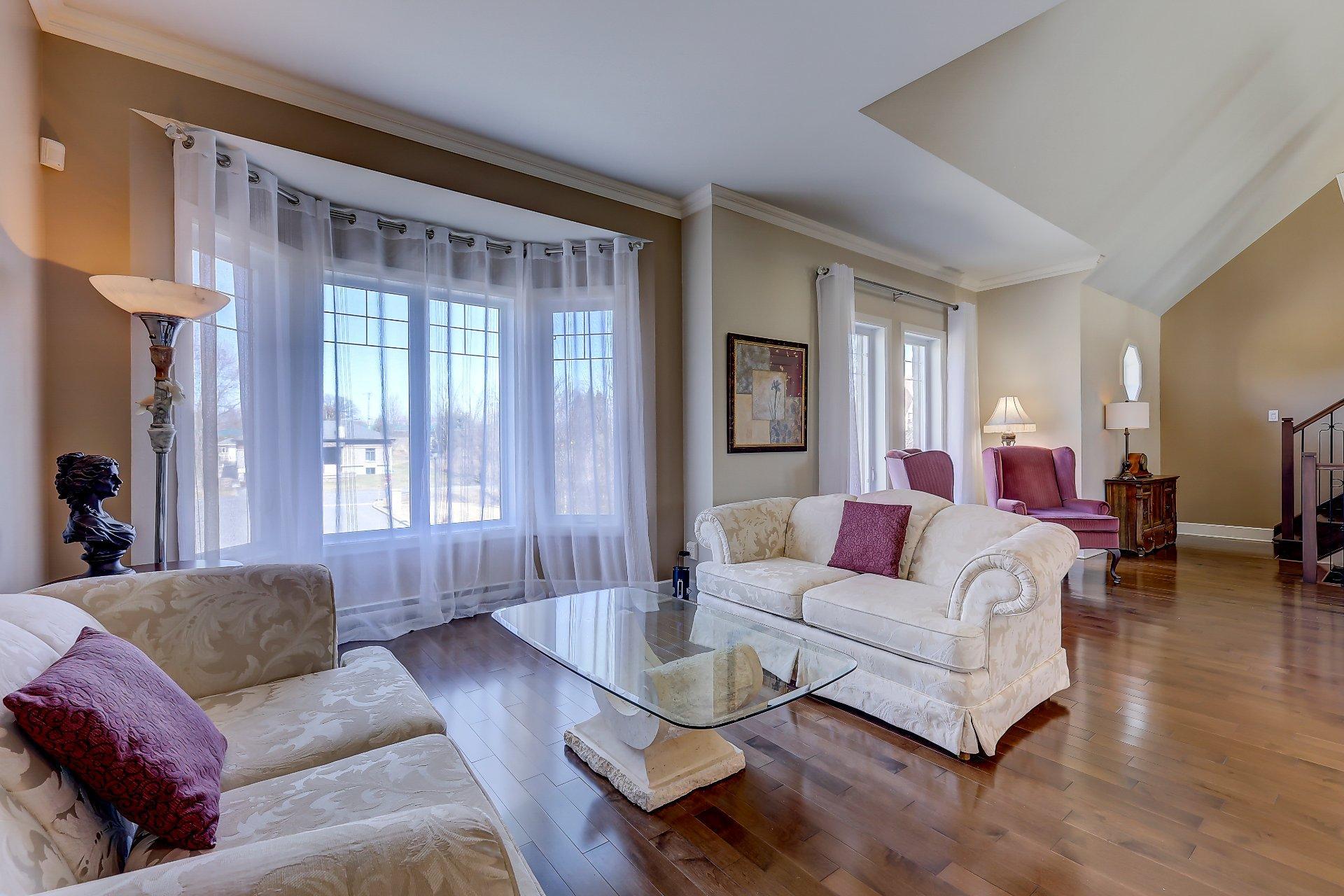 









65


Rue du Sanctuaire

, 4,
Sainte-Julie,




QC
J3E0B1

