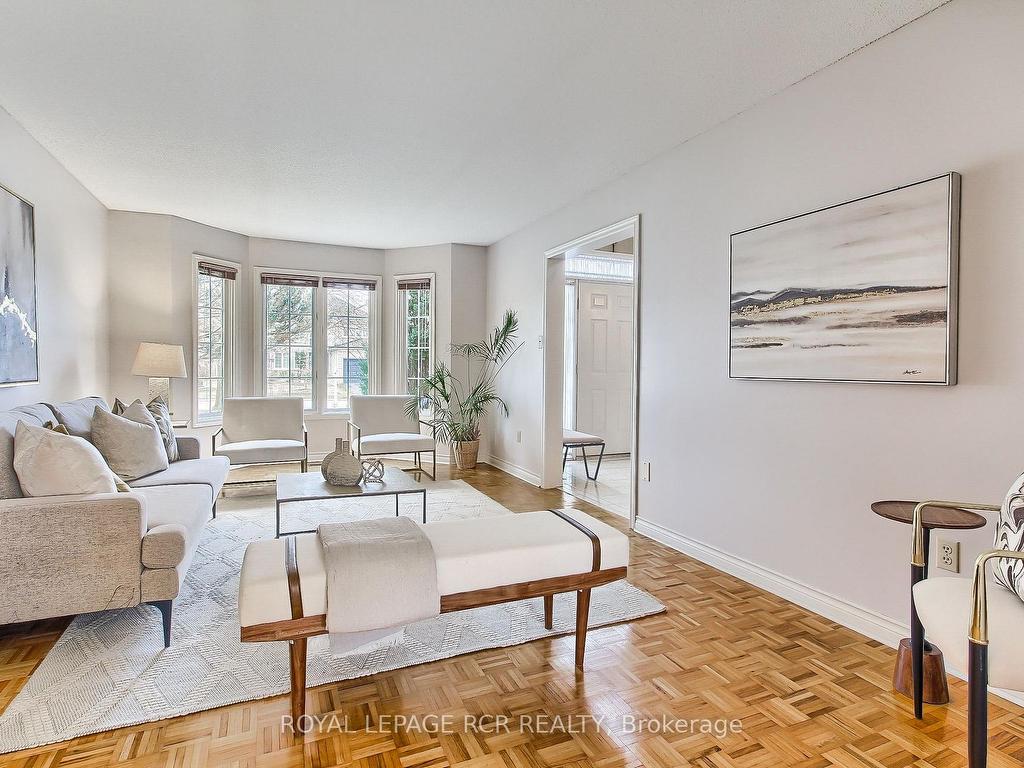 









611


Gagnon

Place,
Newmarket,




ON
L3X 1V8

