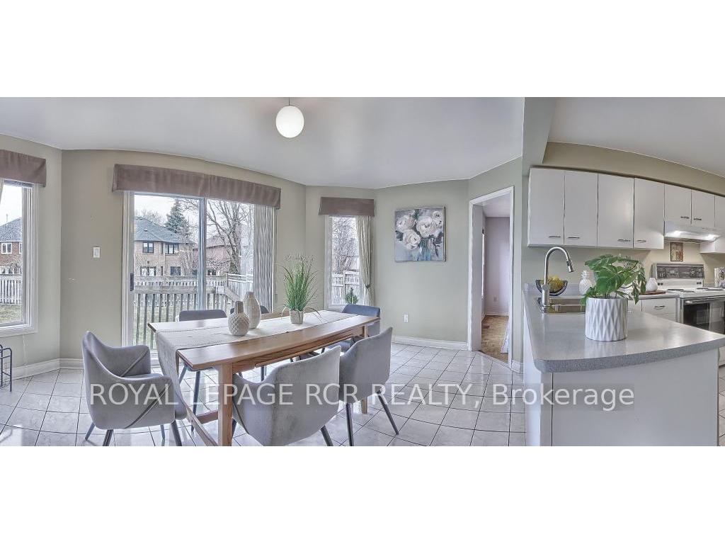









611


Gagnon

Place,
Newmarket,




ON
L3X 1V8

