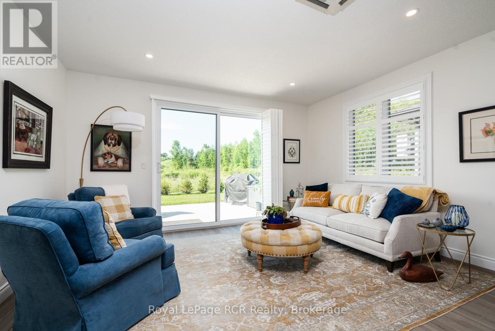 












10 PALMER MARIE LANE

,
Arran-Elderslie,




Ontario
N0G1L0

