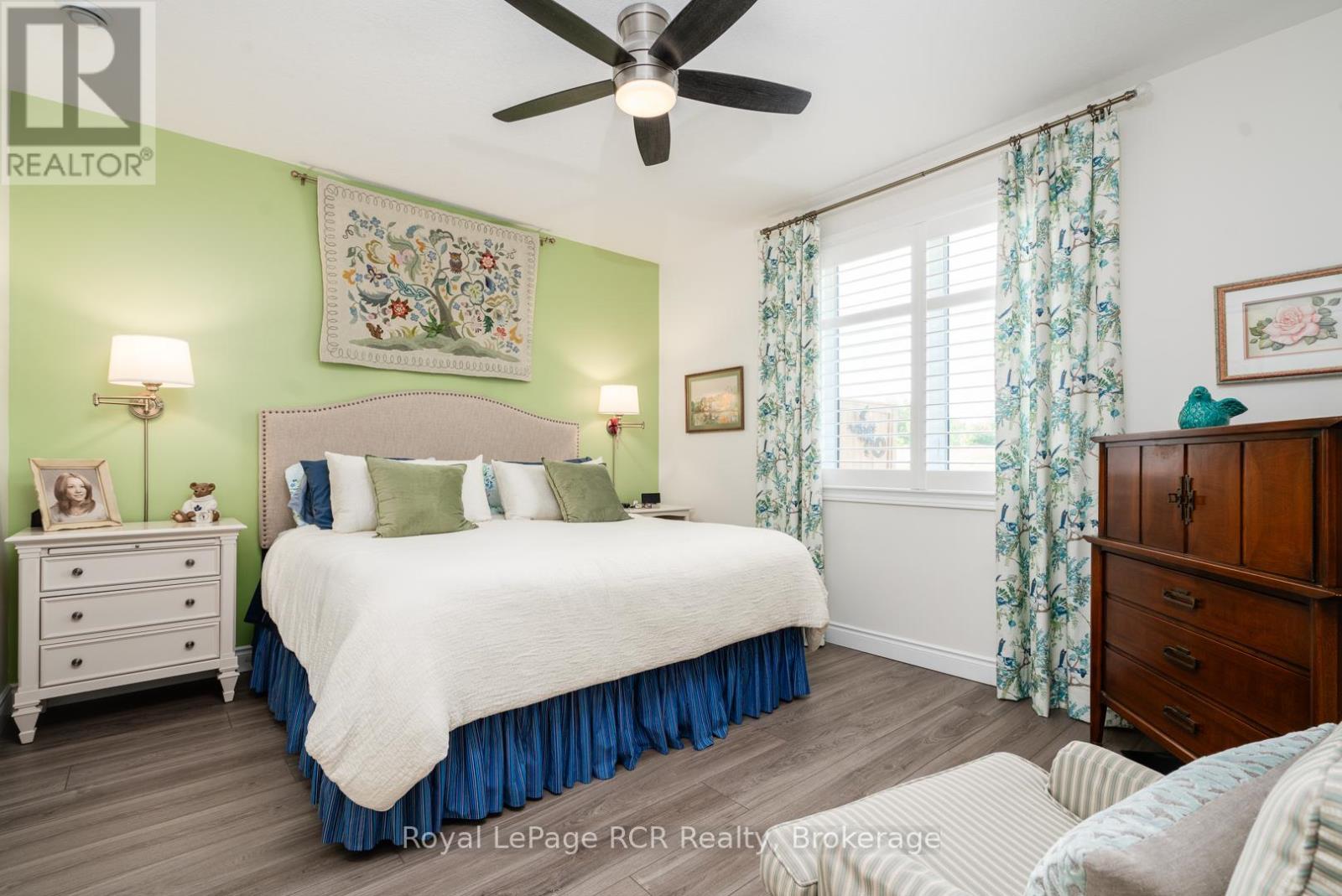 












10 PALMER MARIE LANE

,
Arran-Elderslie,




Ontario
N0G1L0

