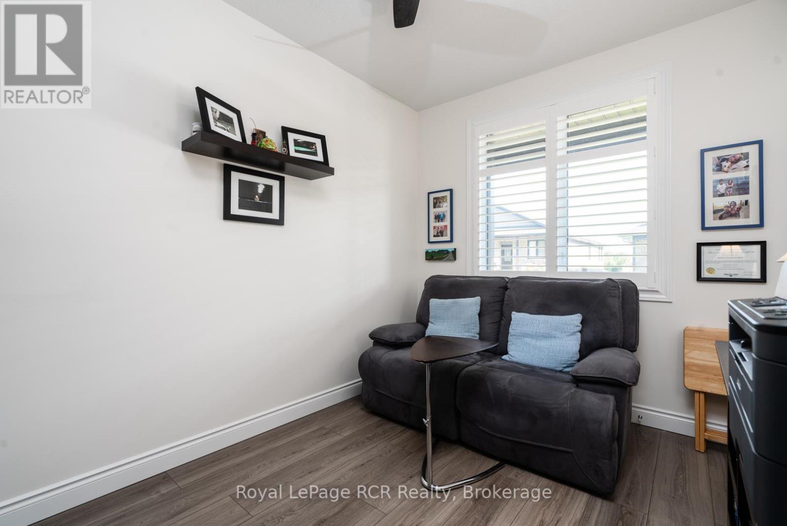 












10 PALMER MARIE LANE

,
Arran-Elderslie,




Ontario
N0G1L0


