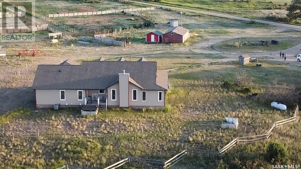 












Noble Acreage

,
Leader,




Saskatchewan
S0N1H0

