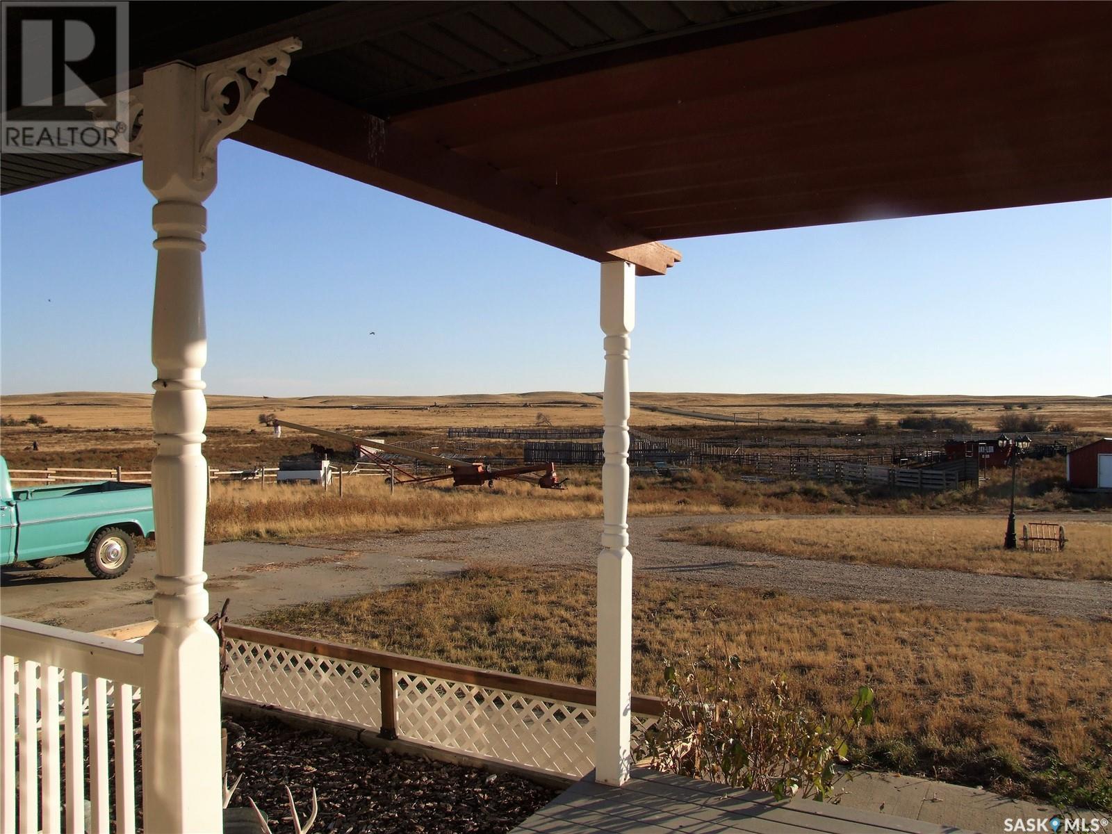 












Noble Acreage

,
Leader,




Saskatchewan
S0N1H0

