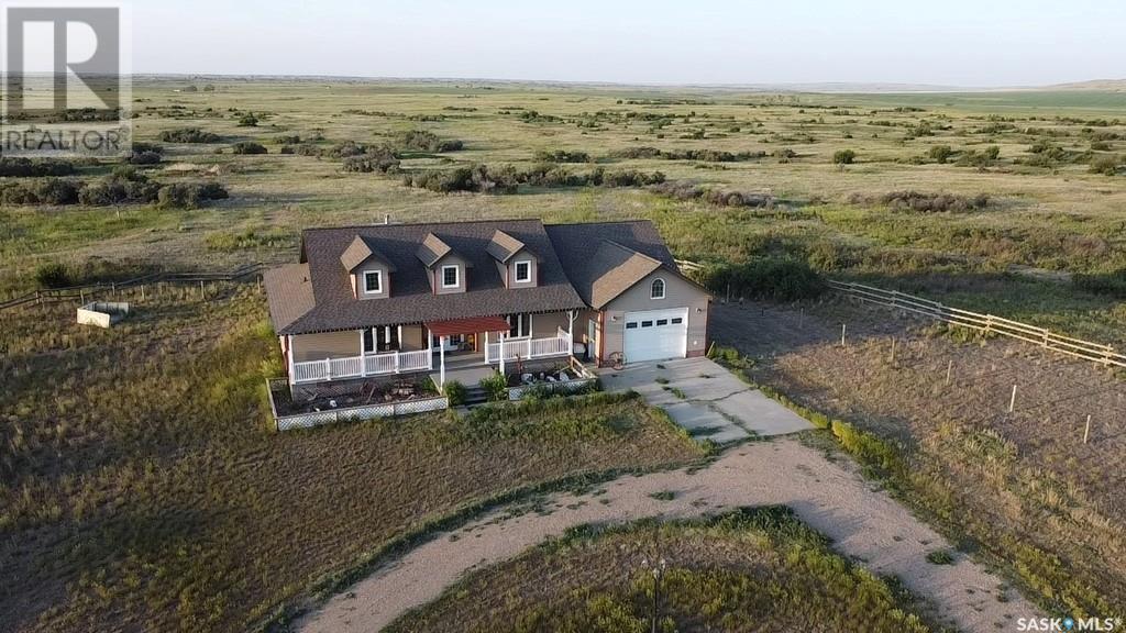 












Noble Acreage

,
Leader,




Saskatchewan
S0N1H0

