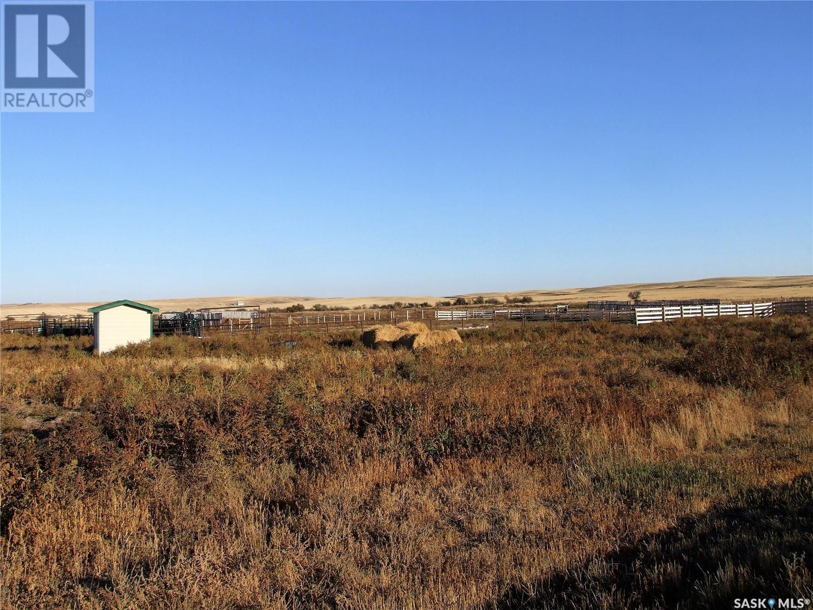 












Noble Acreage

,
Leader,




Saskatchewan
S0N1H0

