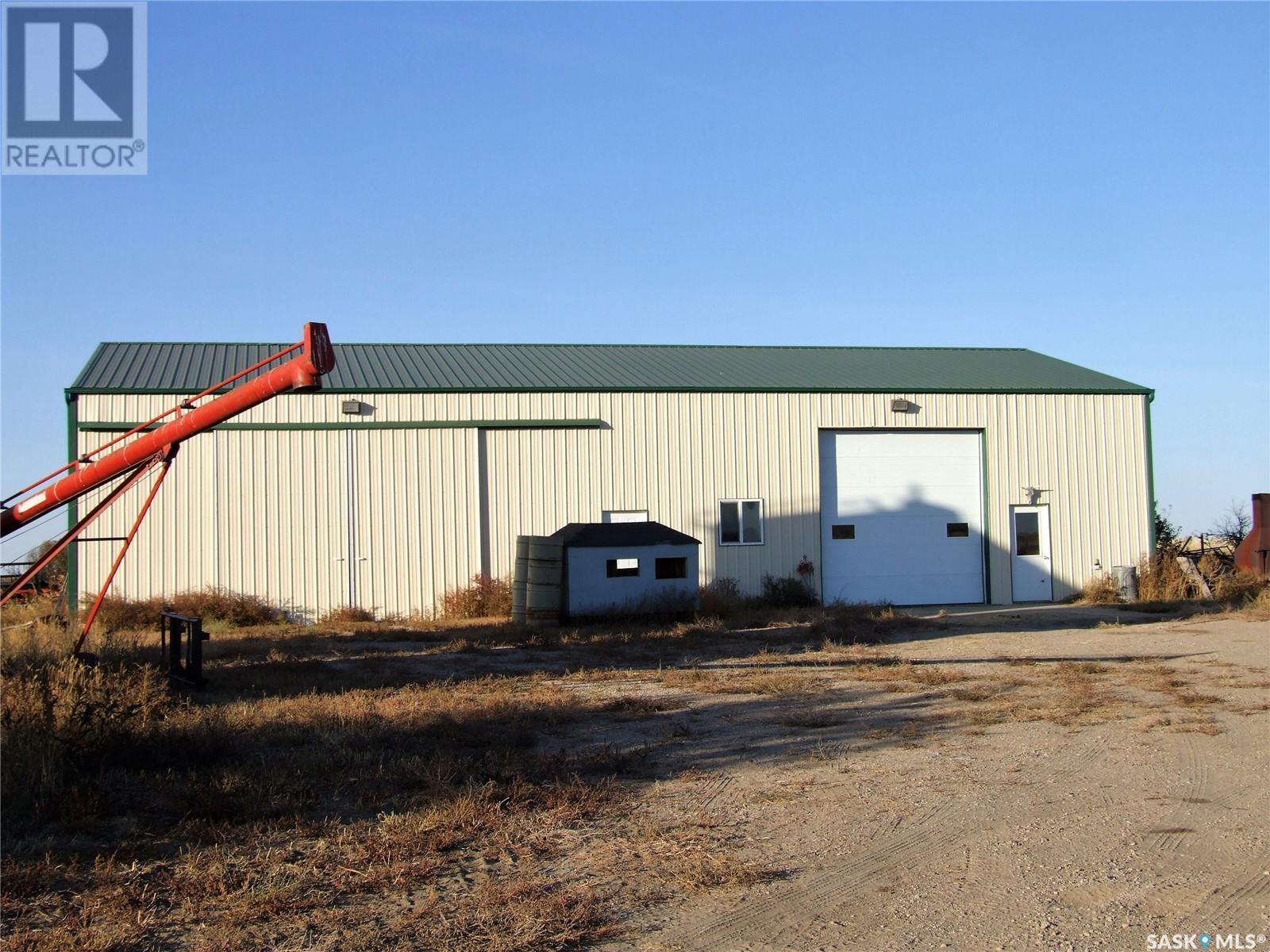 












Noble Acreage

,
Leader,




Saskatchewan
S0N1H0

