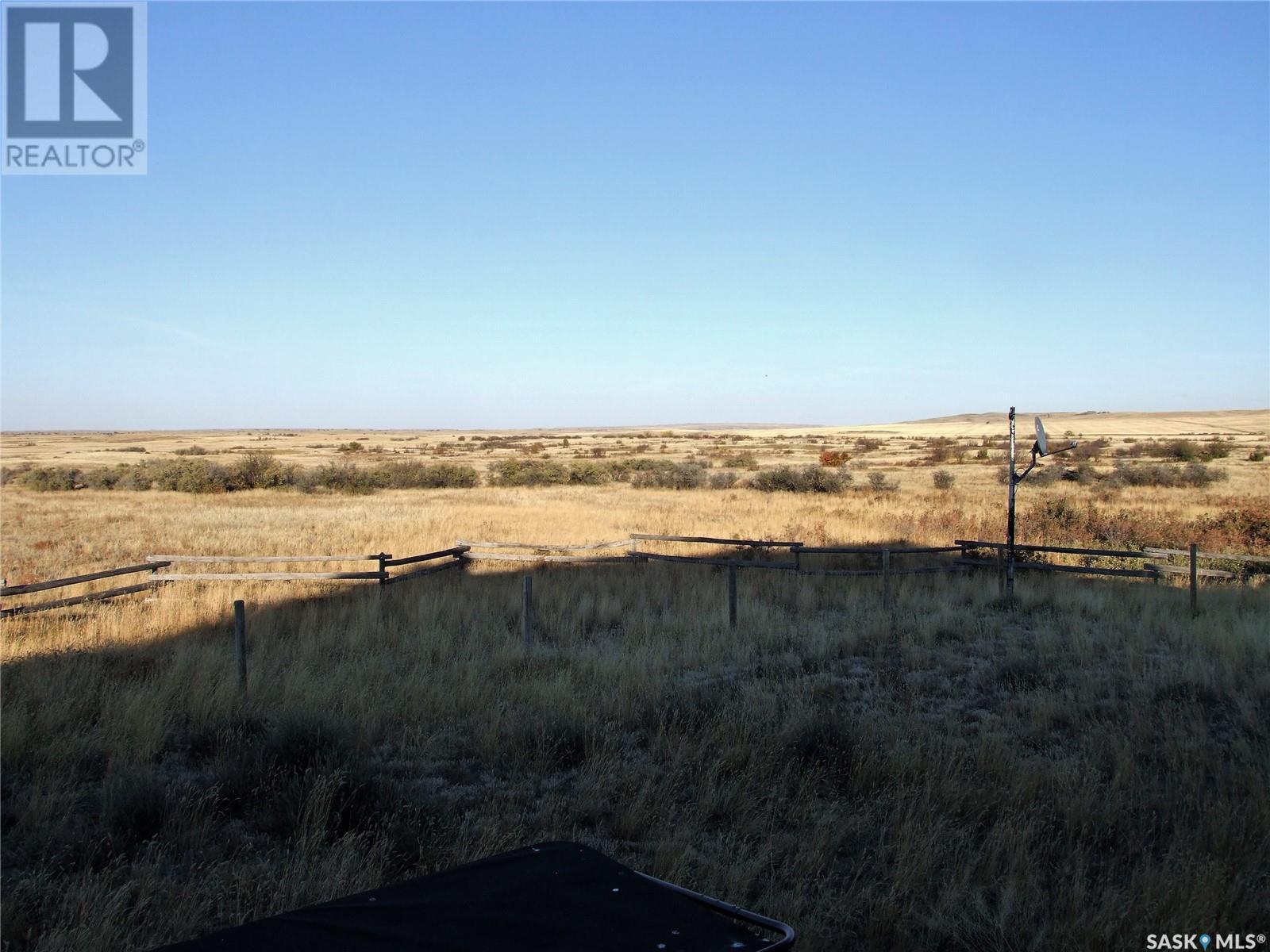 












Noble Acreage

,
Leader,




Saskatchewan
S0N1H0

