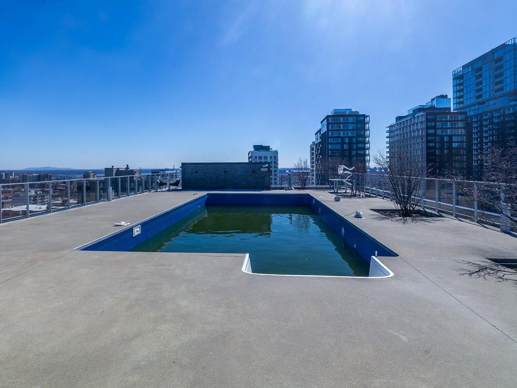 









1414


Rue Chomedey

, 1648,
Montréal (Ville-Marie),




QC
H3H0A2


