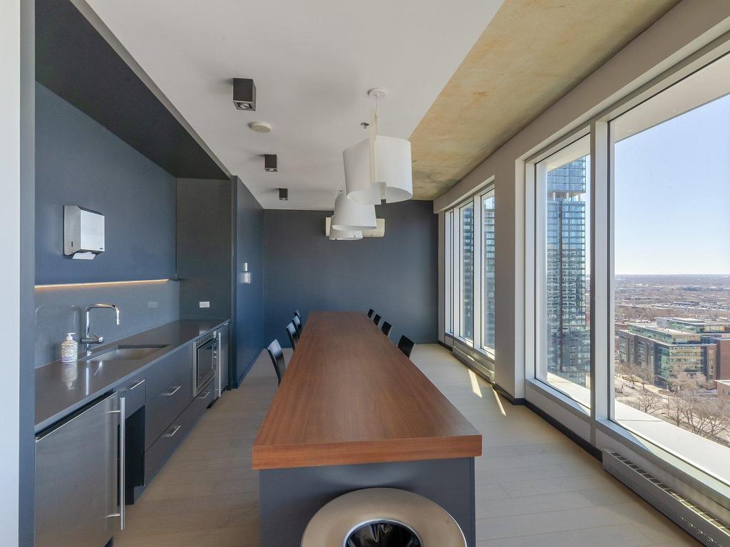 









1414


Rue Chomedey

, 1648,
Montréal (Ville-Marie),




QC
H3H0A2

