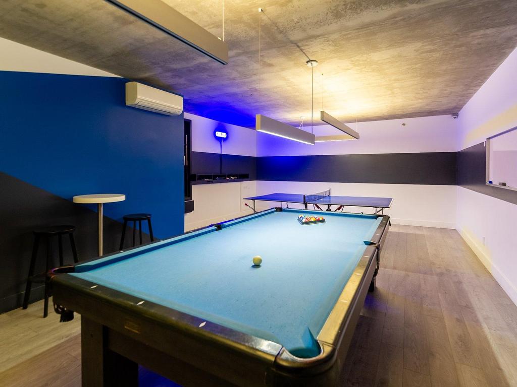 









1414


Rue Chomedey

, 1648,
Montréal (Ville-Marie),




QC
H3H0A2

