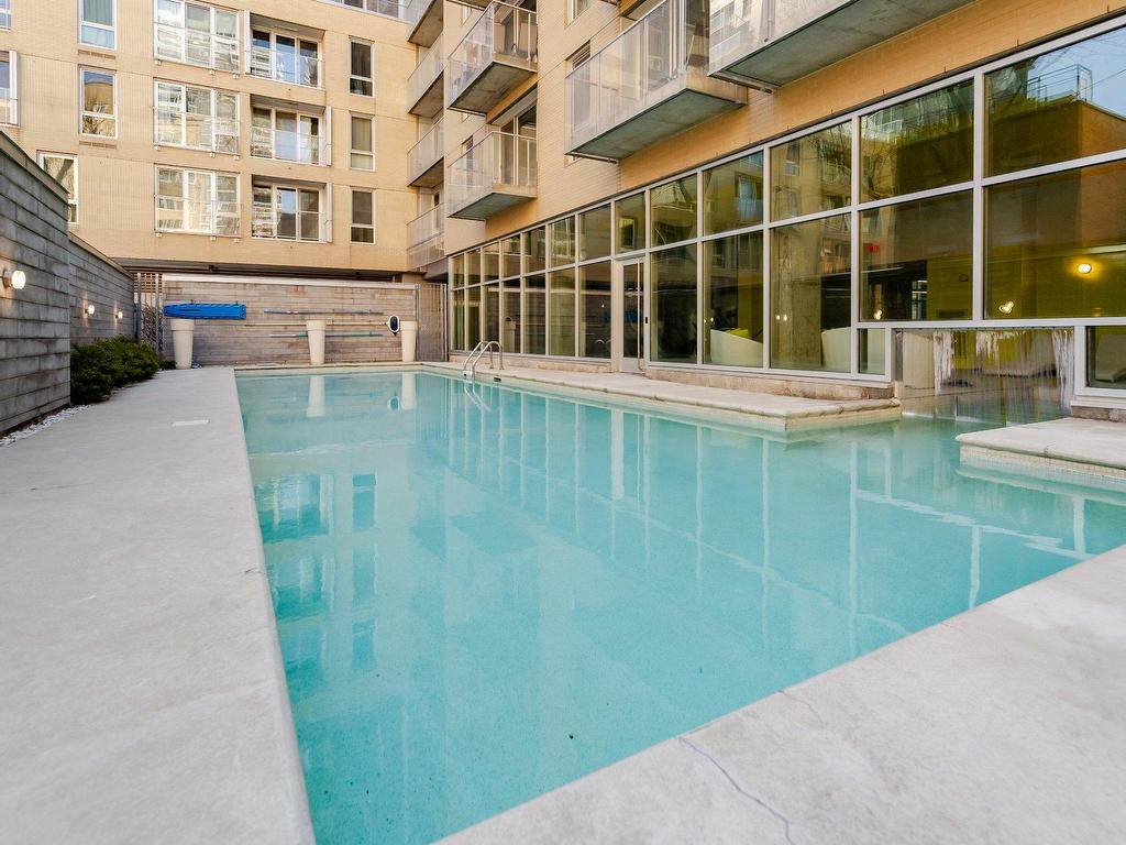 









1414


Rue Chomedey

, 1648,
Montréal (Ville-Marie),




QC
H3H0A2

