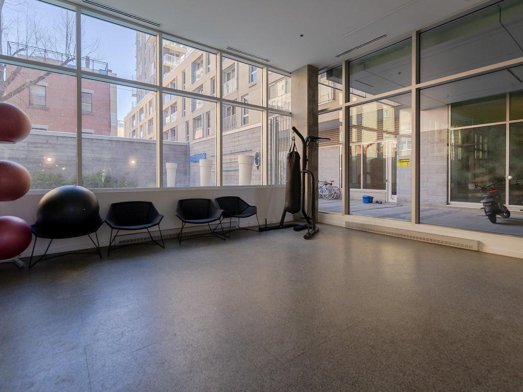 









1414


Rue Chomedey

, 1648,
Montréal (Ville-Marie),




QC
H3H0A2

