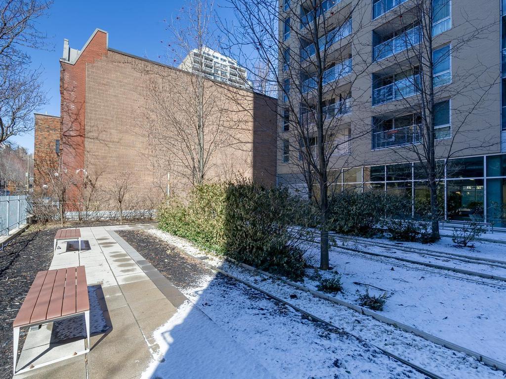 









1414


Rue Chomedey

, 1648,
Montréal (Ville-Marie),




QC
H3H0A2

