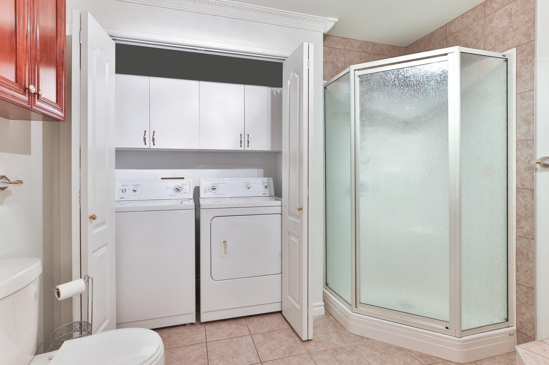 









1017


Rue Douglas

,
Saint-Jean-sur-Richelieu,




QC
J3A2A9

