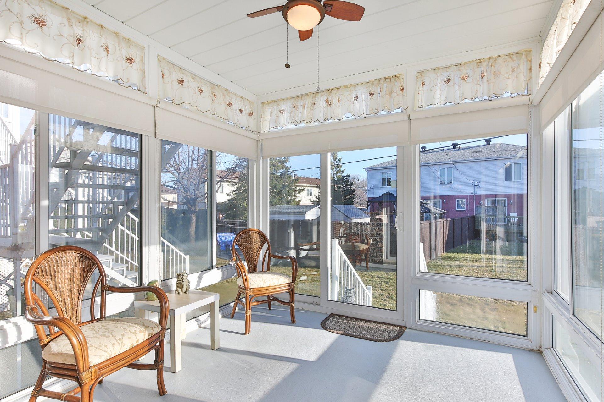 









1017


Rue Douglas

,
Saint-Jean-sur-Richelieu,




QC
J3A2A9

