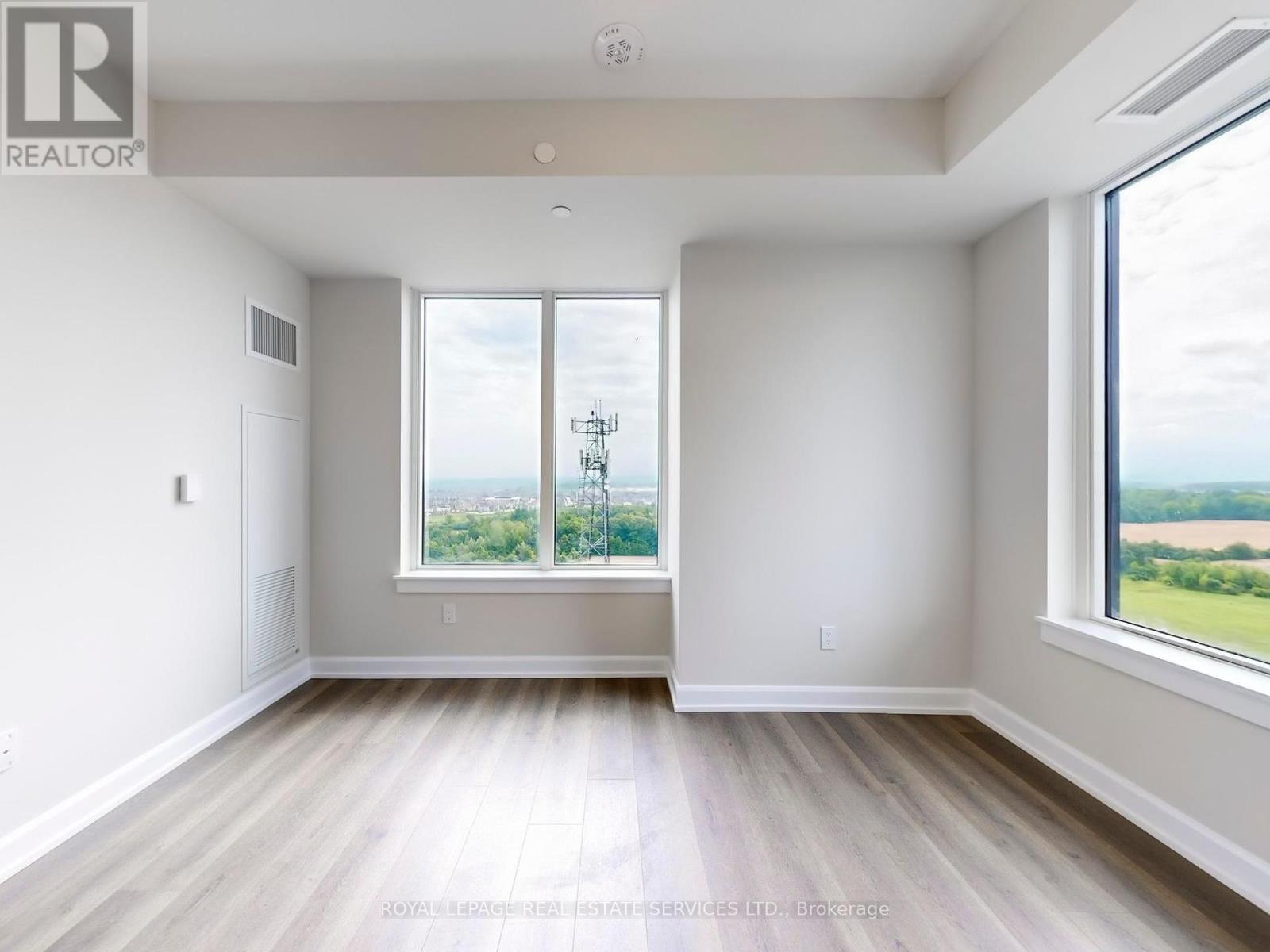












1504 - 3220 WILLIAM COLTSON

,
Oakville,




Ontario
L6H7X9

