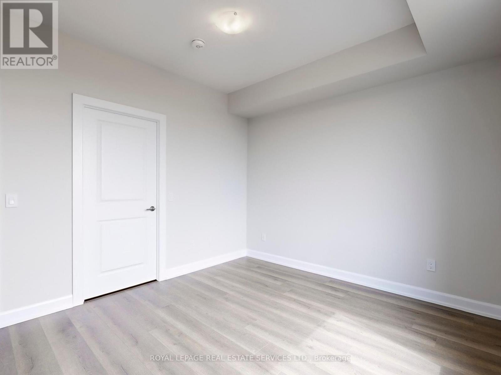 












1504 - 3220 WILLIAM COLTSON

,
Oakville,




Ontario
L6H7X9

