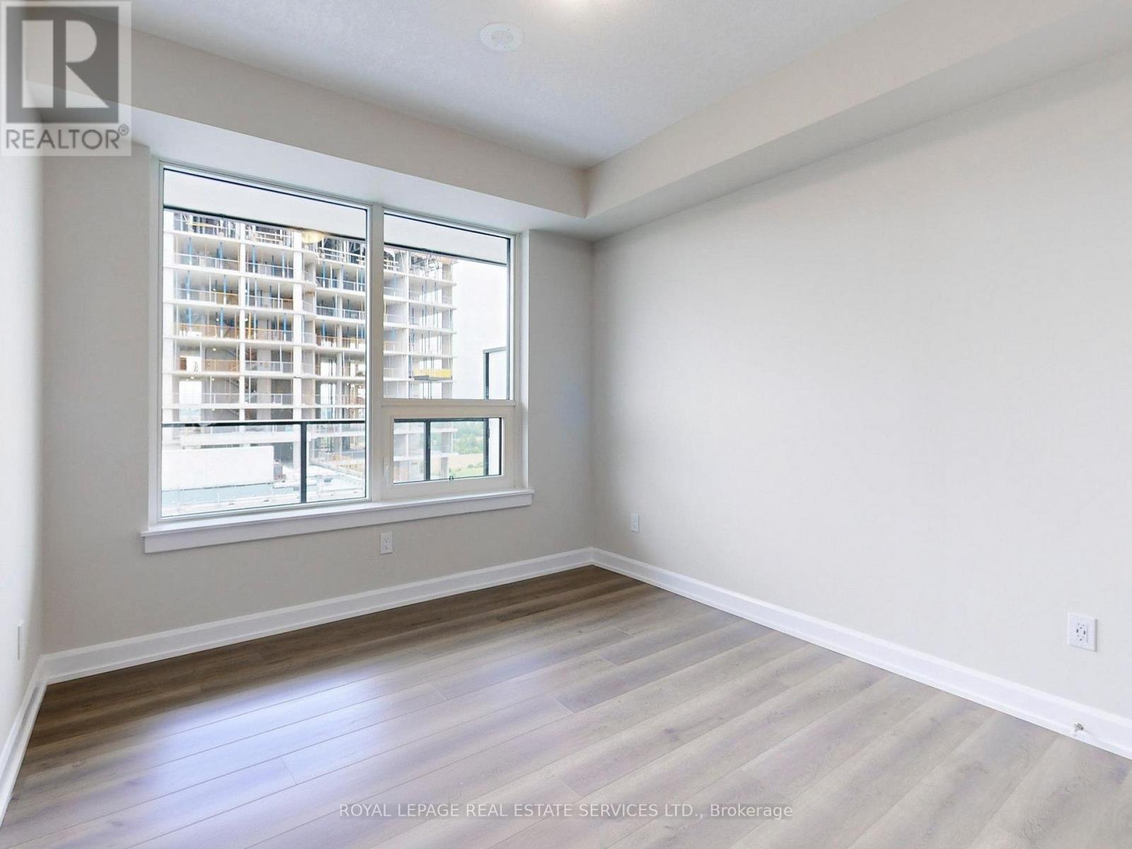 












1504 - 3220 WILLIAM COLTSON

,
Oakville,




Ontario
L6H7X9


