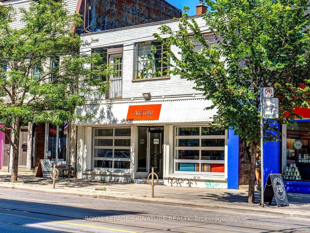 









926


King

Street West, Main,
Toronto,




ON
M5V 1P5

