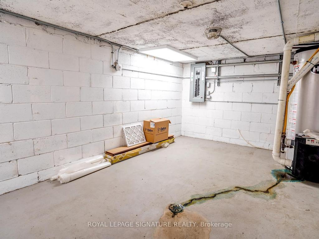 









926


King

Street West, Main,
Toronto,




ON
M5V 1P5

