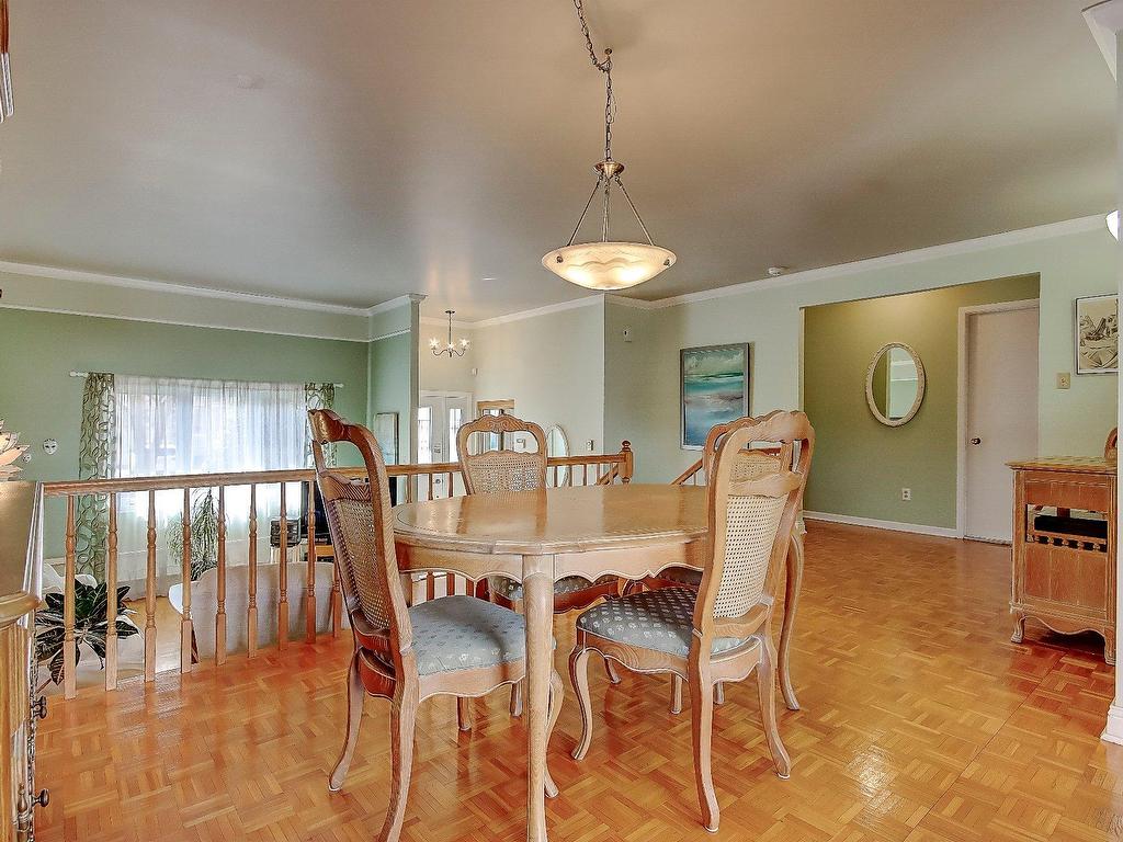 









78


Rue Juliette-Béliveau

,
Saint-Bruno-de-Montarville,




QC
J3V5T5

