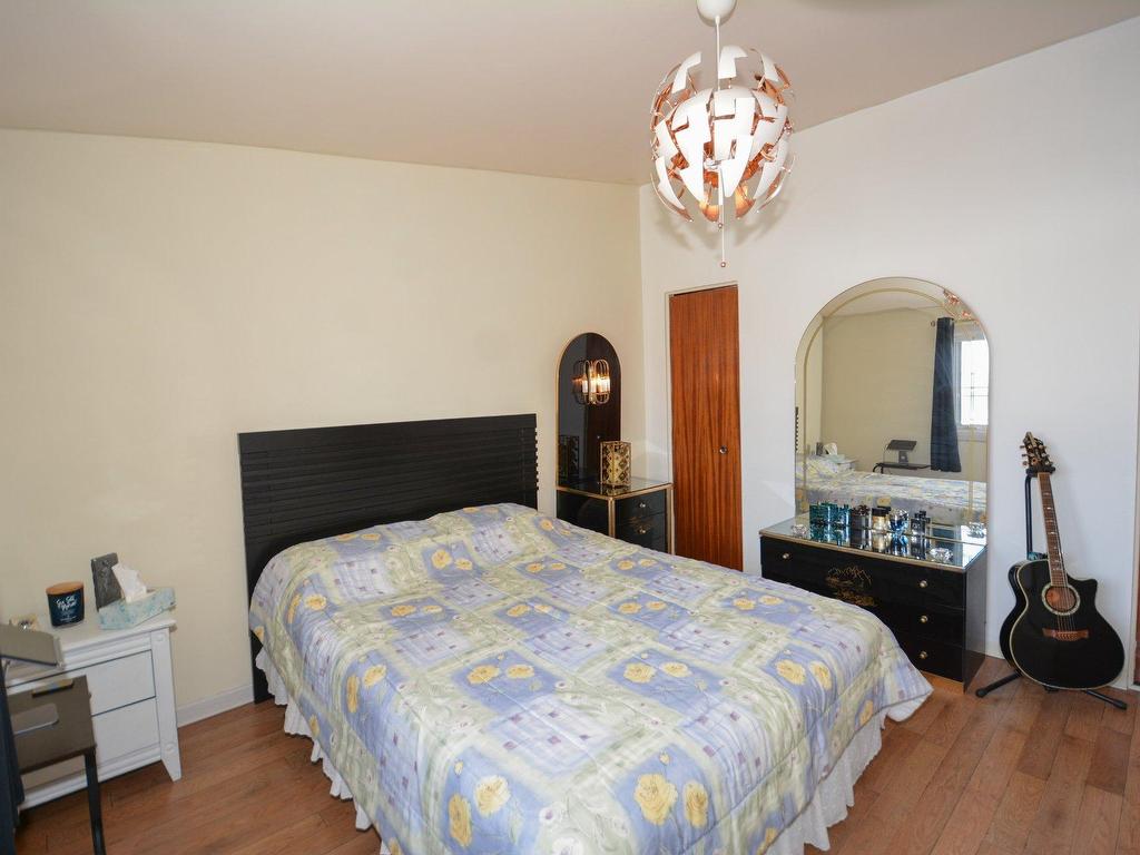 









6330


Rue Fiset

,
Montréal (Montréal-Nord),




QC
H1G2B2

