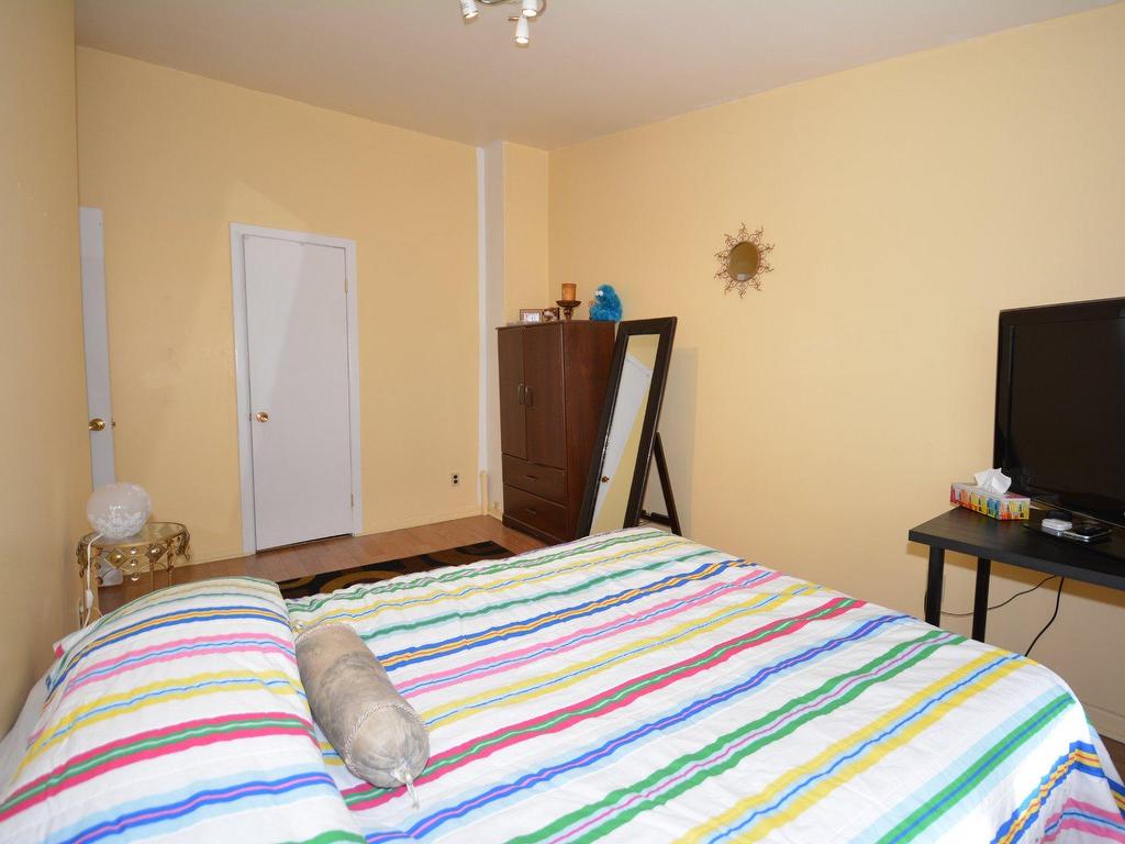 









6330


Rue Fiset

,
Montréal (Montréal-Nord),




QC
H1G2B2


