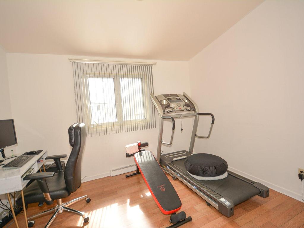 









6330


Rue Fiset

,
Montréal (Montréal-Nord),




QC
H1G2B2

