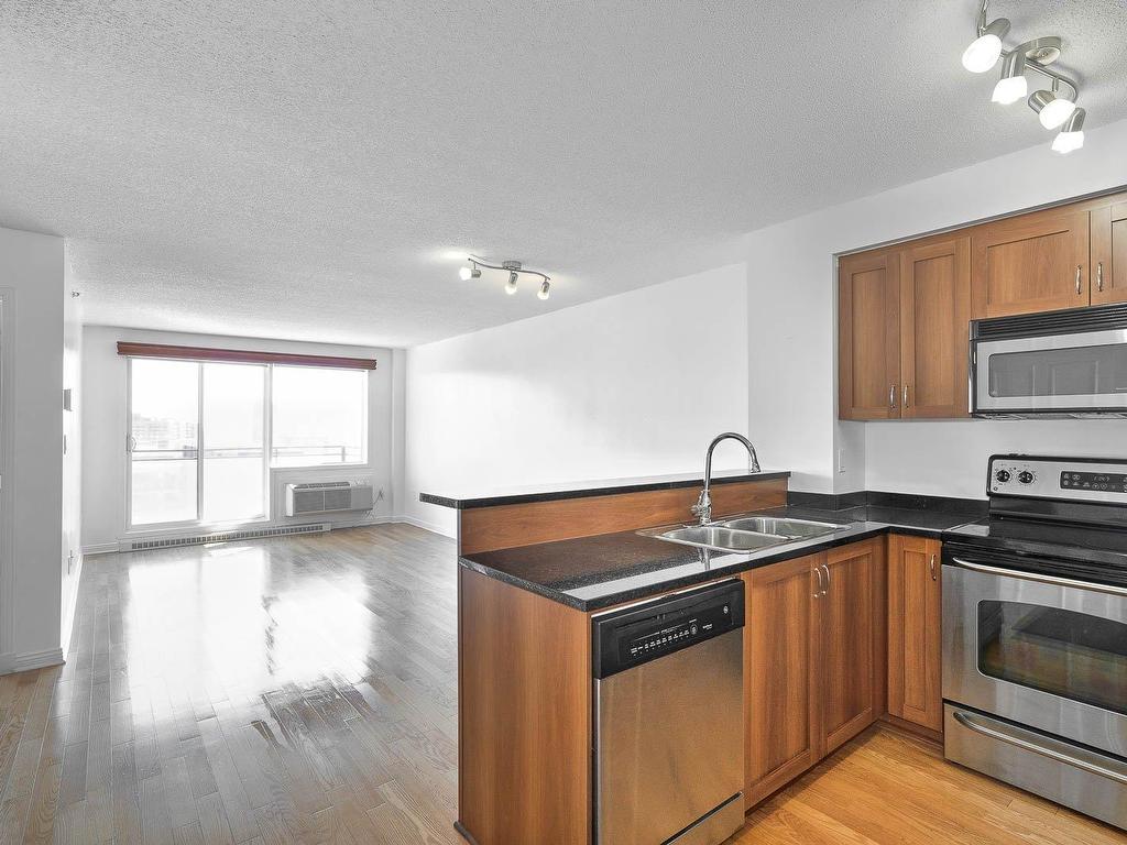 









1280


Rue St-Jacques

, 1303,
Montréal (Ville-Marie),




QC
H3C0G1

