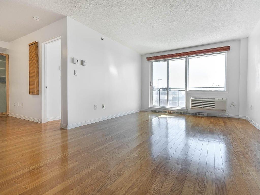 









1280


Rue St-Jacques

, 1303,
Montréal (Ville-Marie),




QC
H3C0G1

