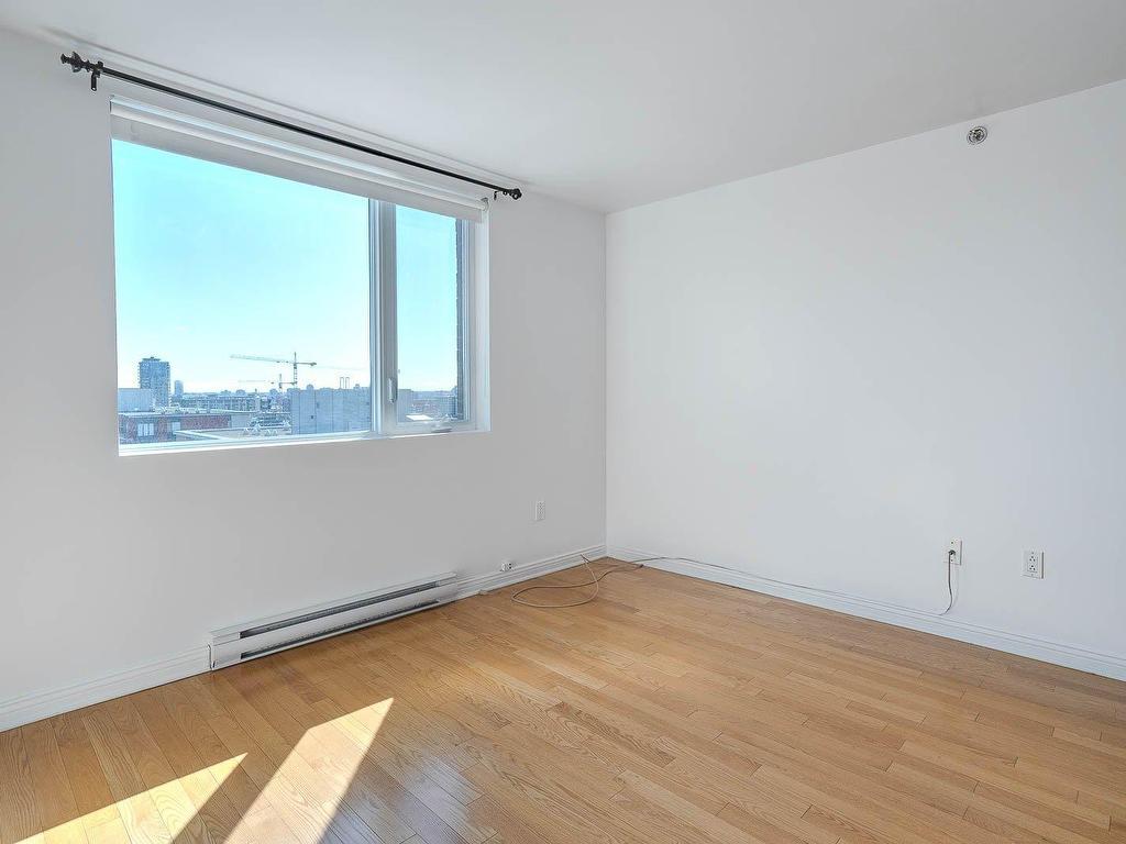 









1280


Rue St-Jacques

, 1303,
Montréal (Ville-Marie),




QC
H3C0G1

