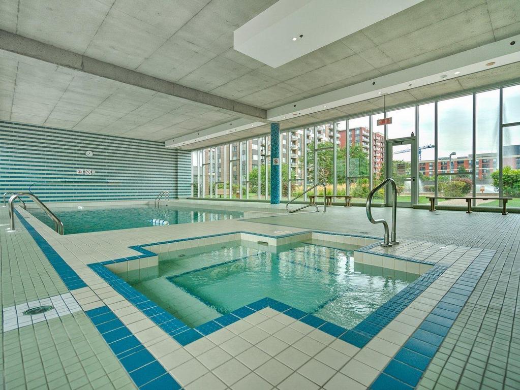 









1280


Rue St-Jacques

, 1303,
Montréal (Ville-Marie),




QC
H3C0G1

