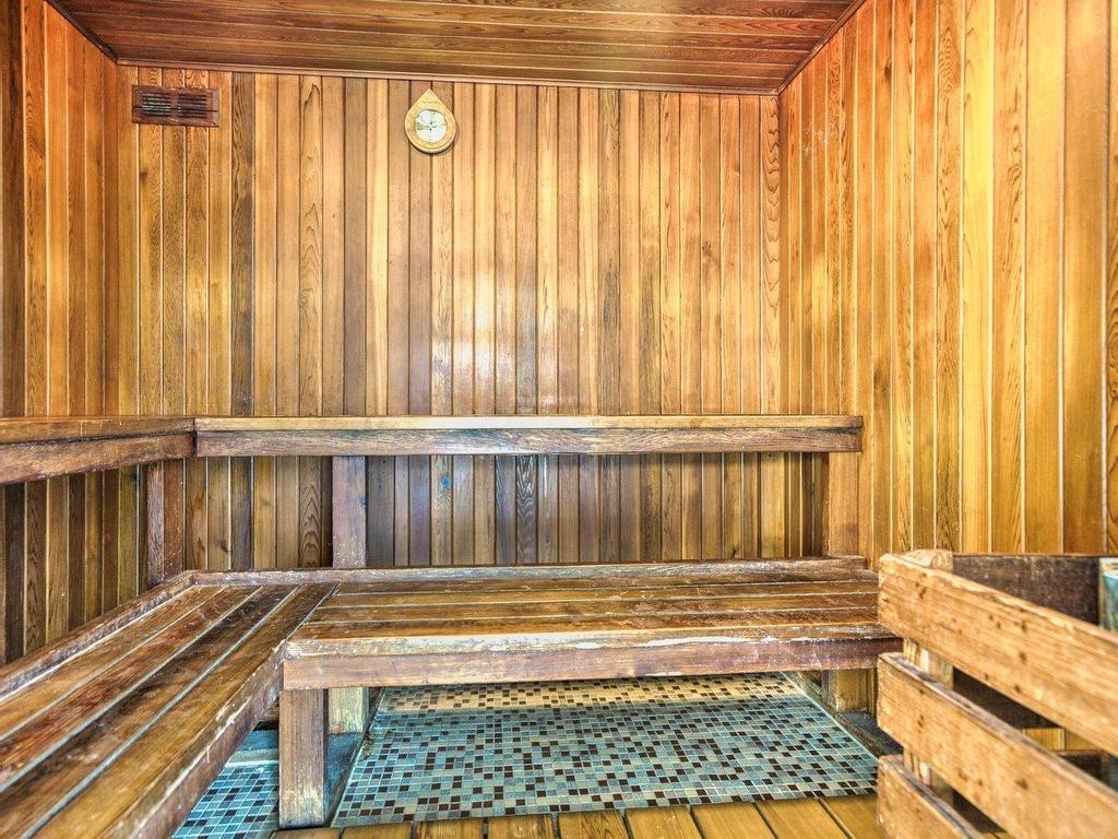 









1280


Rue St-Jacques

, 1303,
Montréal (Ville-Marie),




QC
H3C0G1

