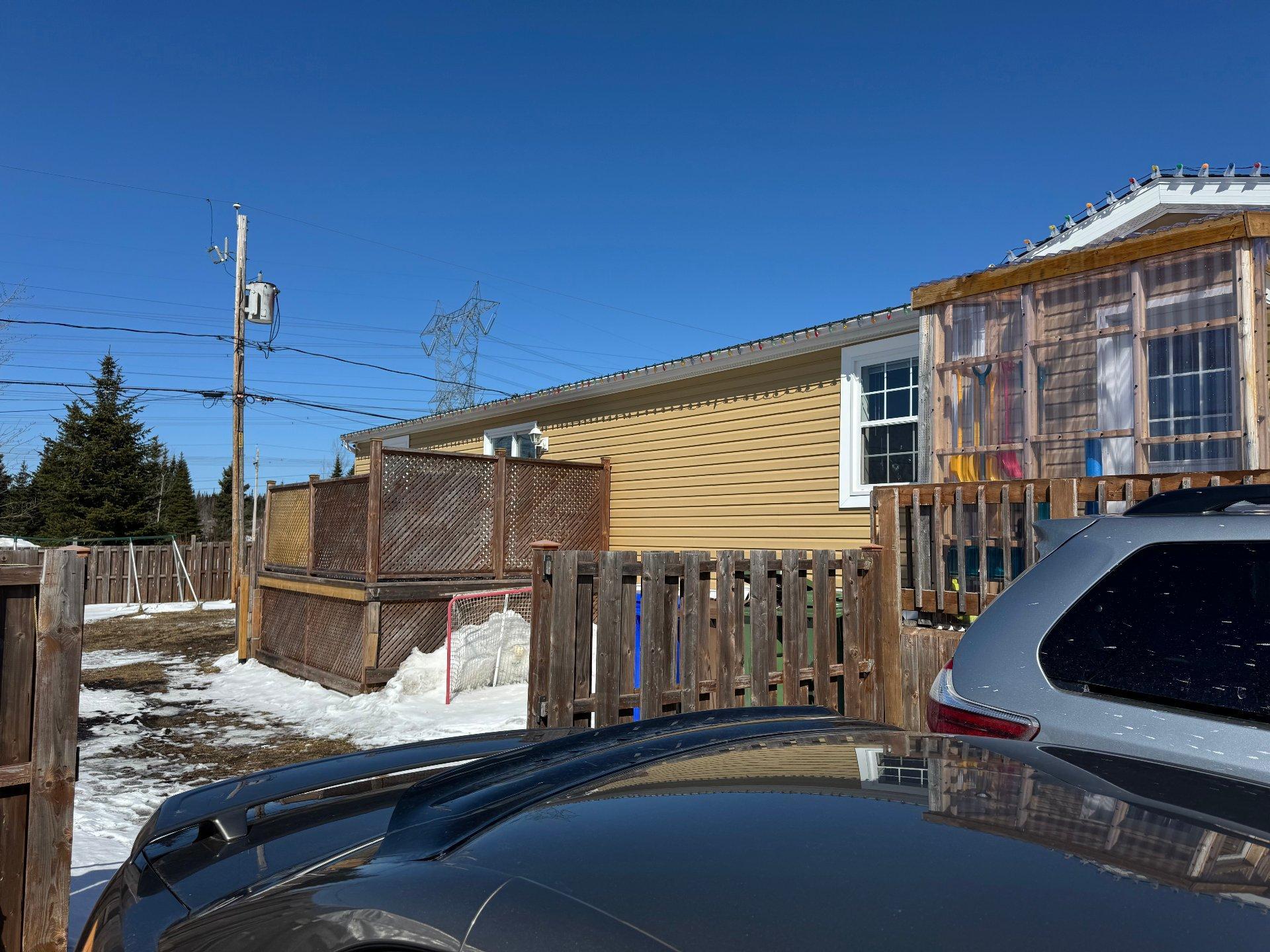 









53


Rue Dominique

,
Port-Cartier,




QC
G5B1A4

