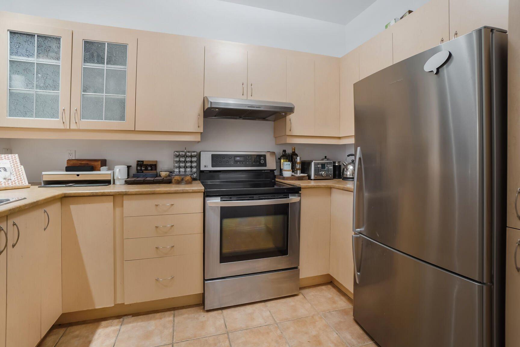 









275


Rue Upper Edison

, 105,
Saint-Lambert,




QC
J4R2W1


