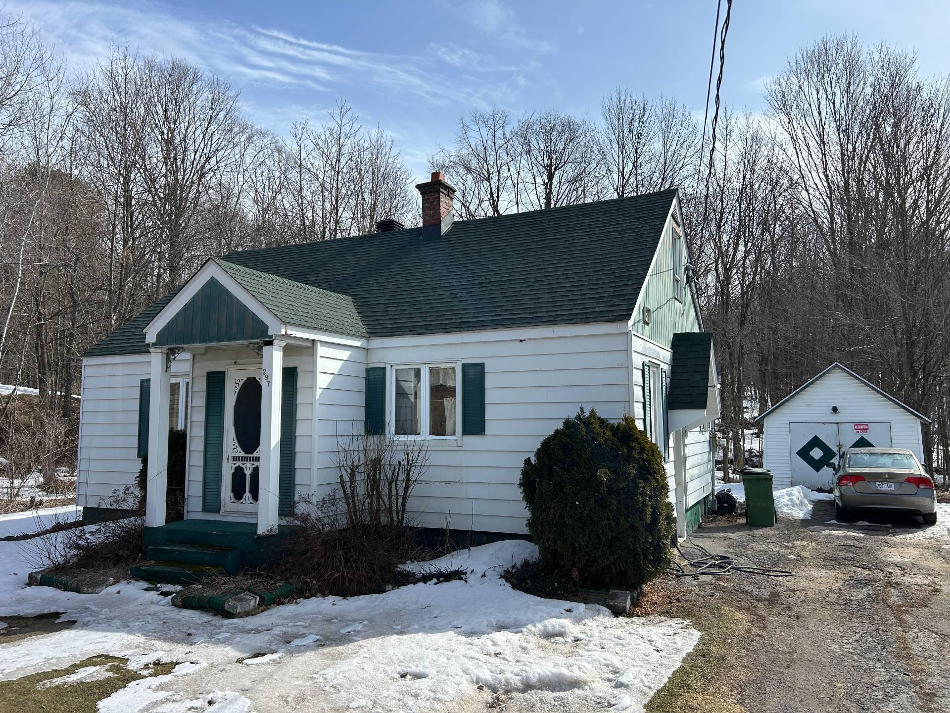 









297


Rue Woodbine

,
Brownsburg-Chatham,




QC
J8G2Z4

