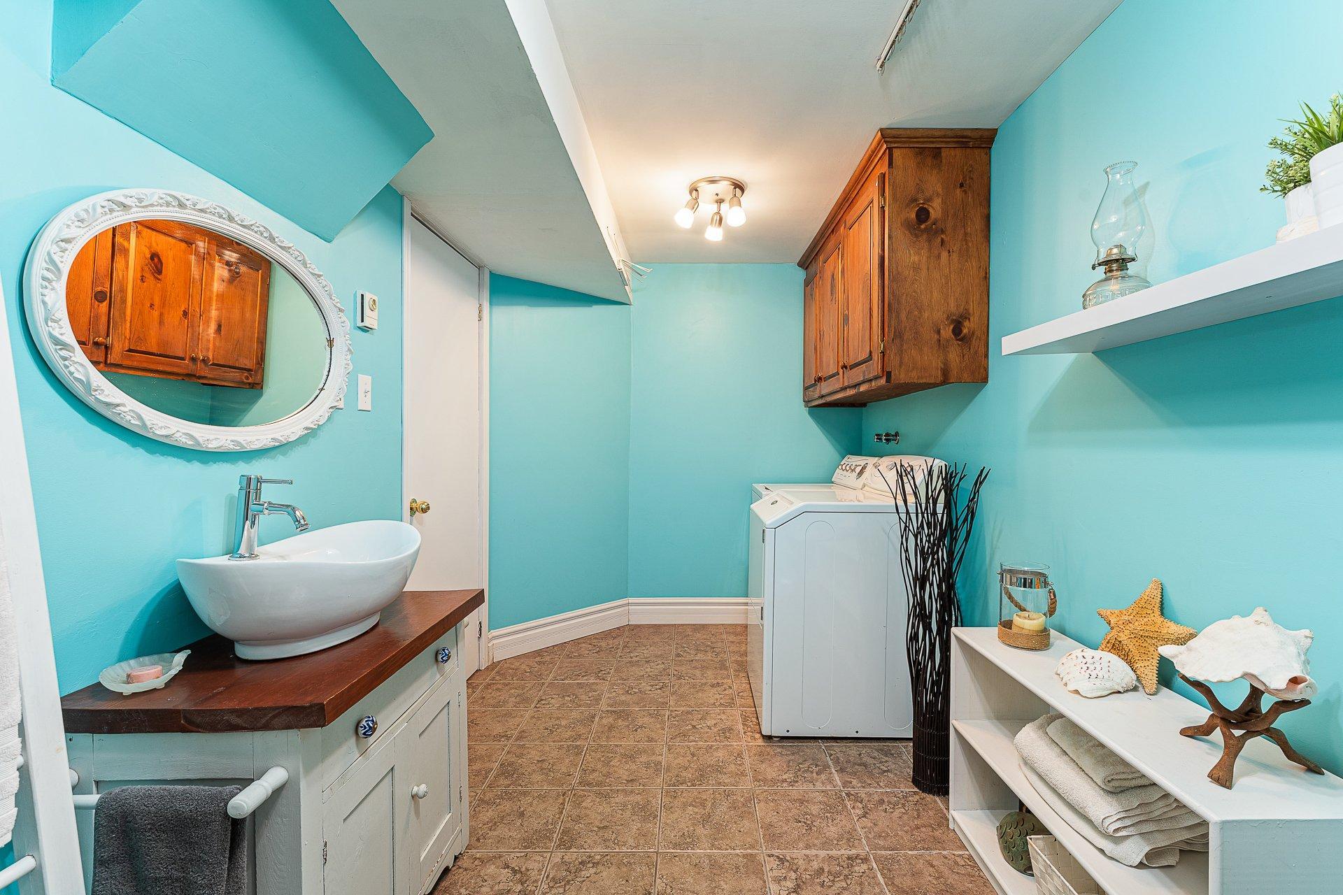 









257


Ch. de Bondville

,
Lac-Brome,




QC
J0E1V0

