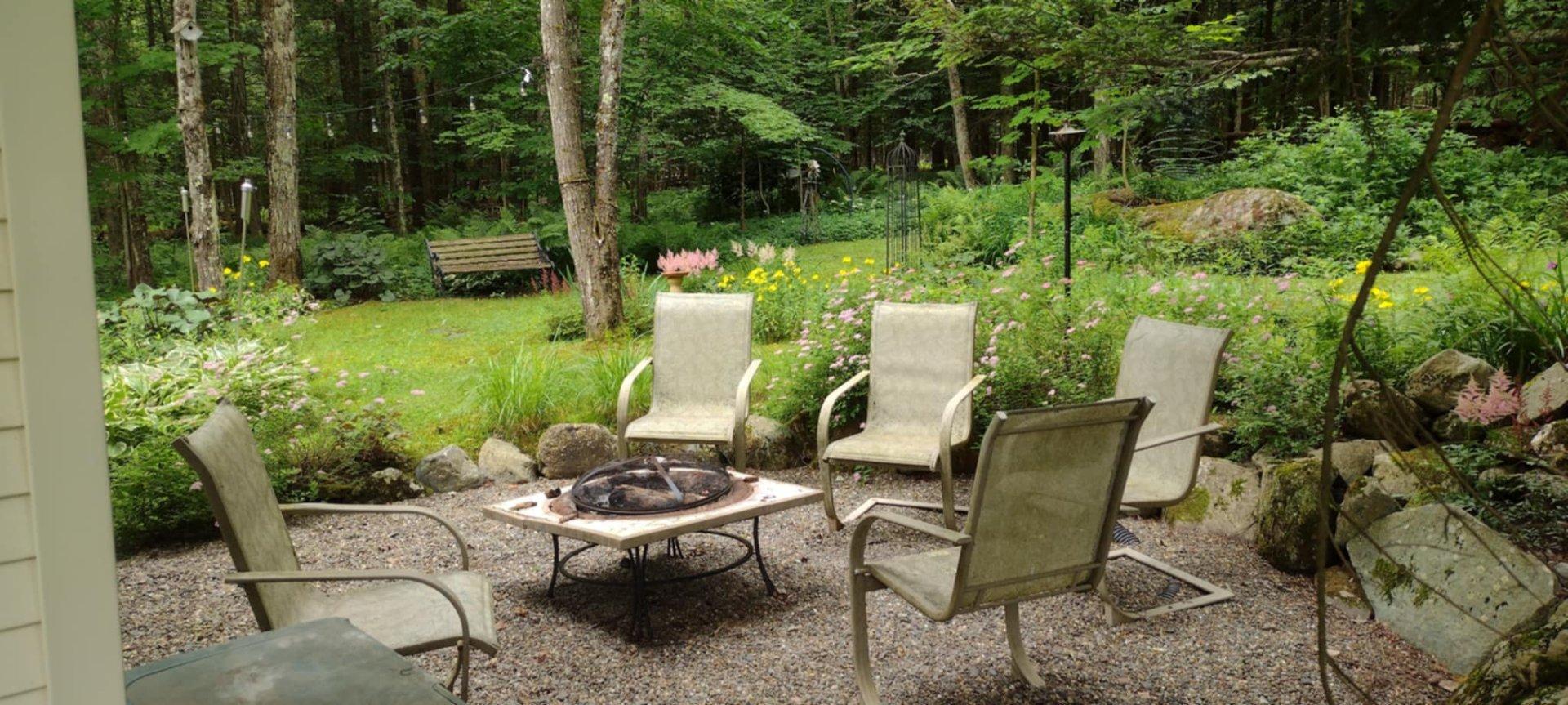 









257


Ch. de Bondville

,
Lac-Brome,




QC
J0E1V0

